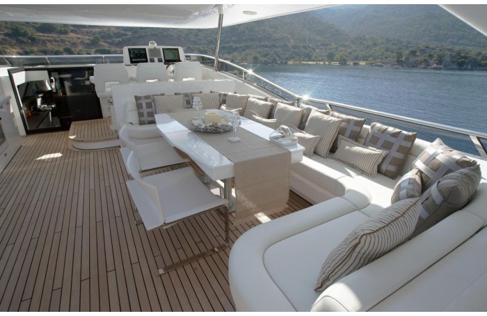 Motor Yacht REM