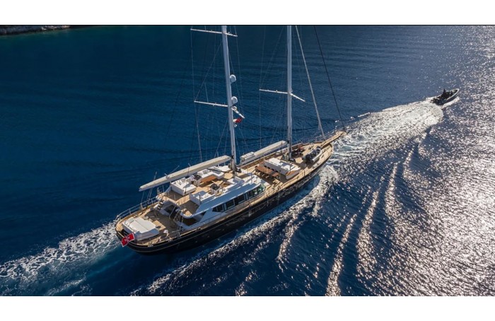 40M Luxury Schooner 